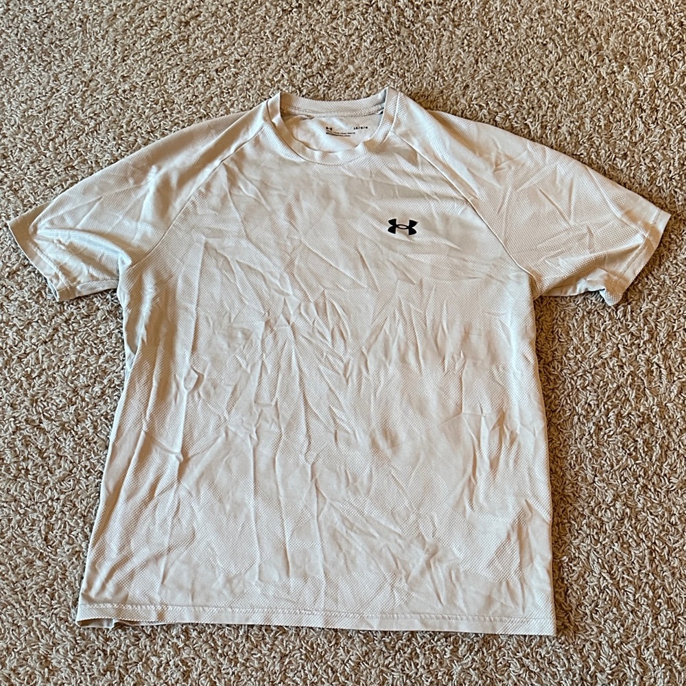 Under Armour Men's Tan Workout Shirt